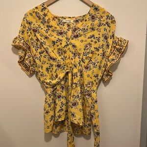 Max Studio Yellow Floral Ruffle Sleeve Blouse - size small